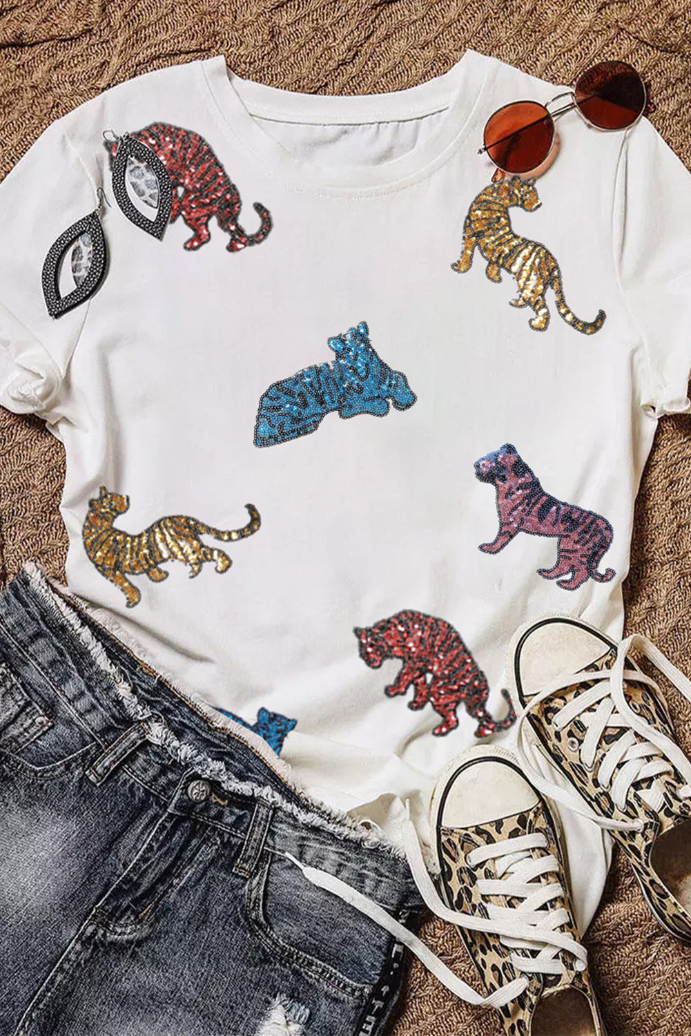 White Shiny Tiger Patch Graphic Summer T-shirt Graphic Tees JT's Designer Fashion