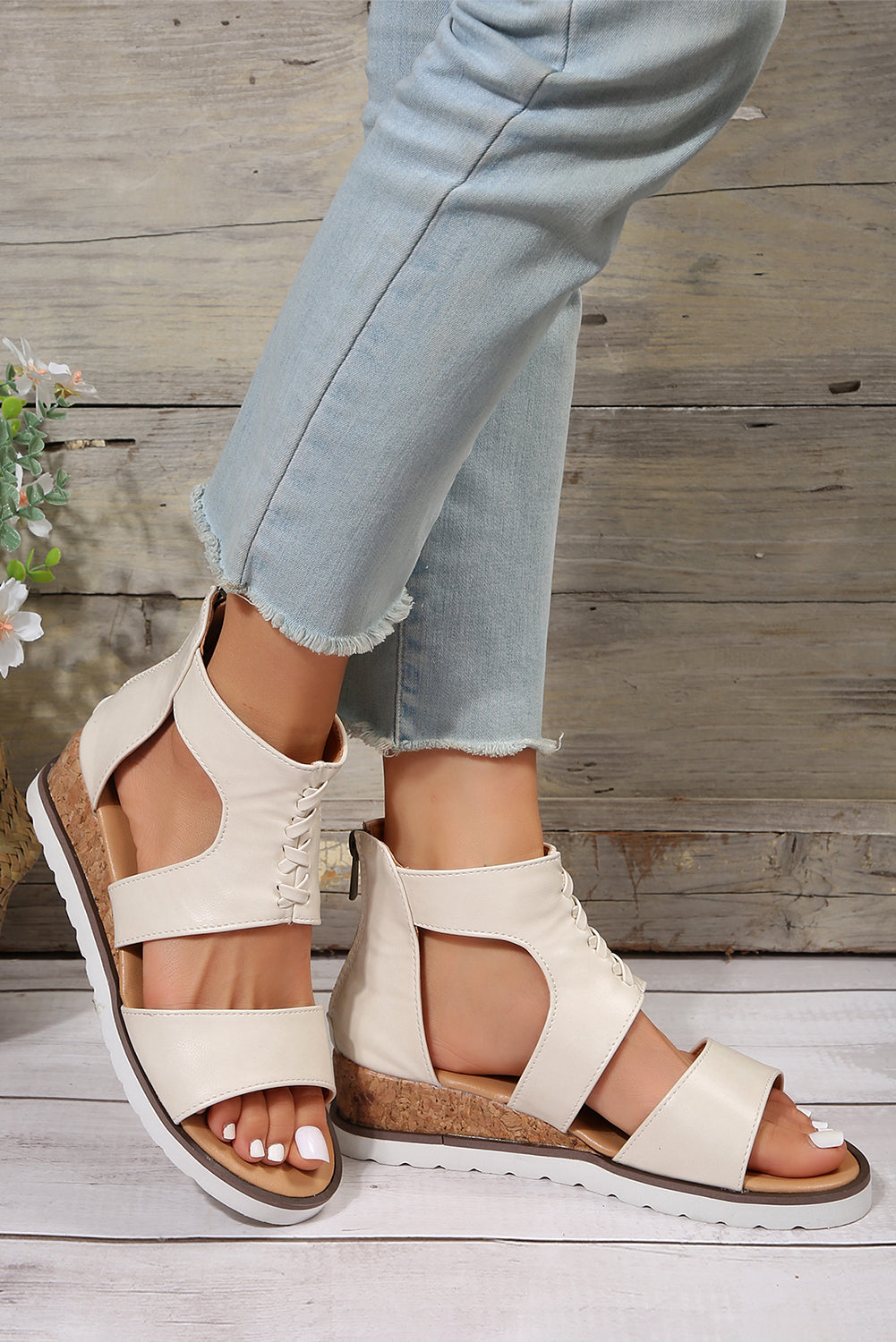 White Crisscross Detail Hollowed Leather Gladiator Sandals Sandals JT's Designer Fashion