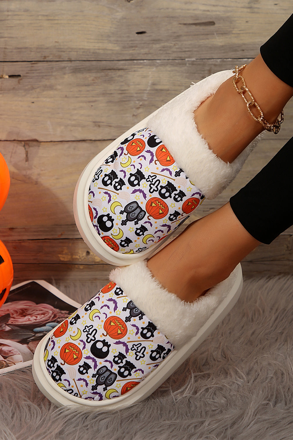 White Halloween Pumpkin Ghost Print Plush Home Slippers Slippers JT's Designer Fashion