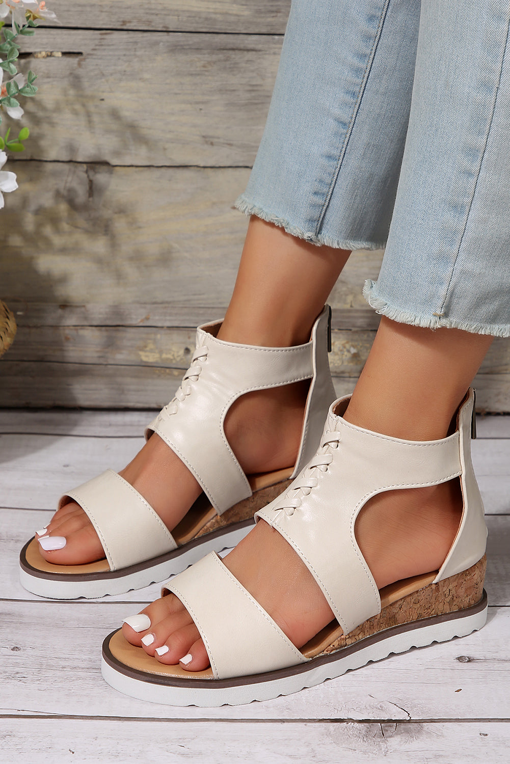White Crisscross Detail Hollowed Leather Gladiator Sandals Sandals JT's Designer Fashion