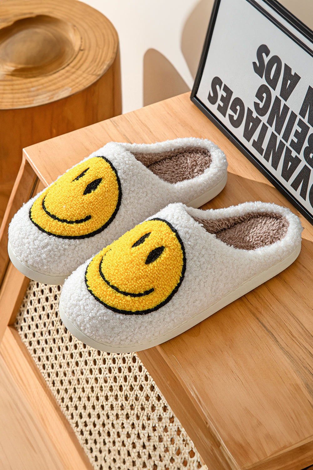 White Smile Face Print Non-slip Plush Slippers Slippers JT's Designer Fashion