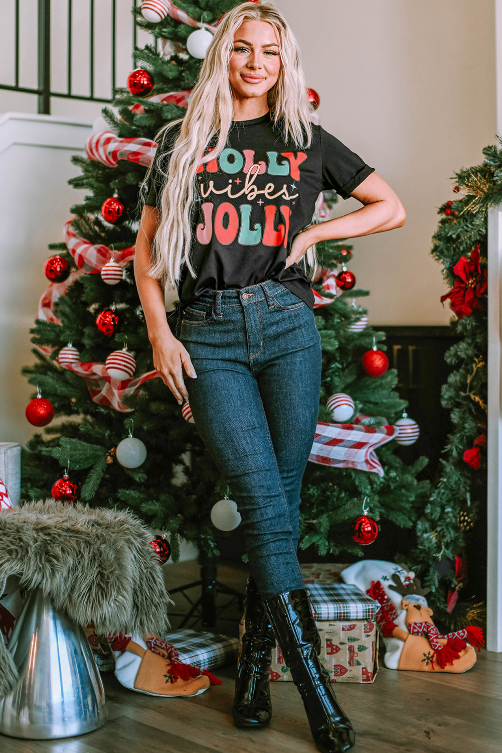 Black HOLLY JOLLY Vibes Christmas Crew Neck T Shirt Graphic Tees JT's Designer Fashion