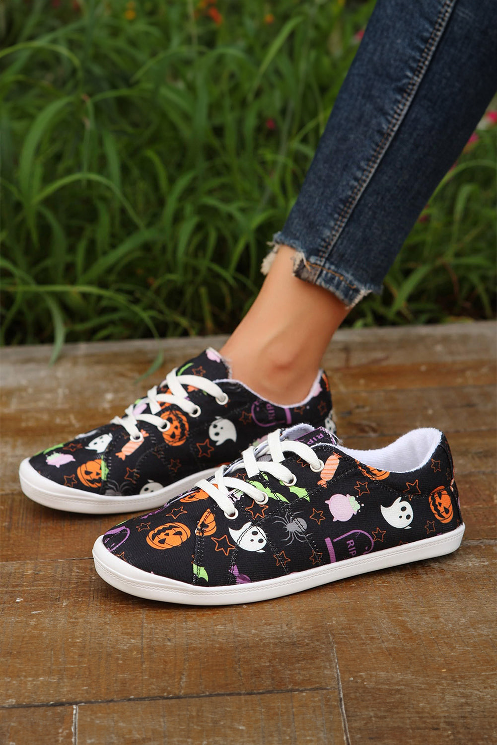 Black Halloween Pumpkin Ghost Print Lace-up Flat Shoes Women's Shoes JT's Designer Fashion