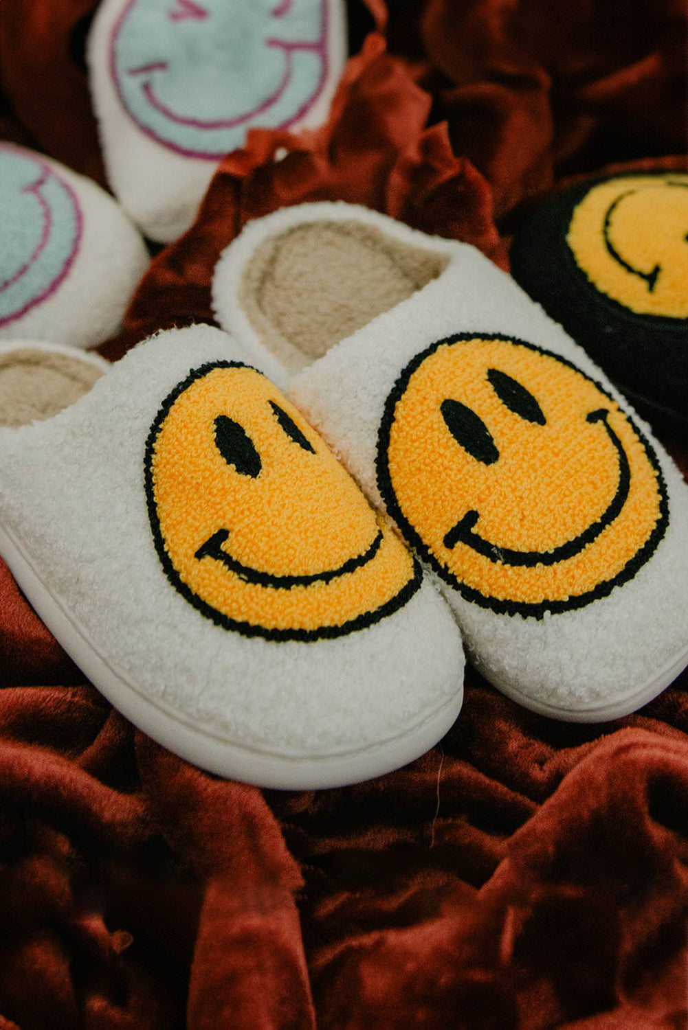 White Smile Face Print Non-slip Plush Slippers Slippers JT's Designer Fashion