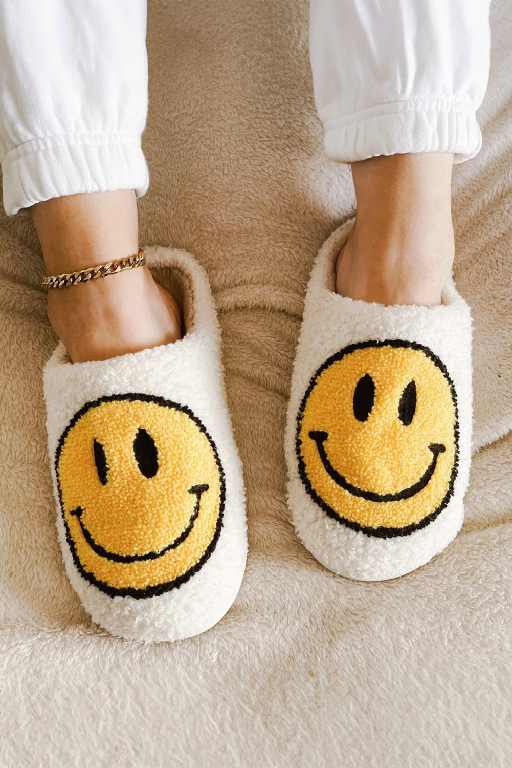 White Smile Face Print Non-slip Plush Slippers Slippers JT's Designer Fashion