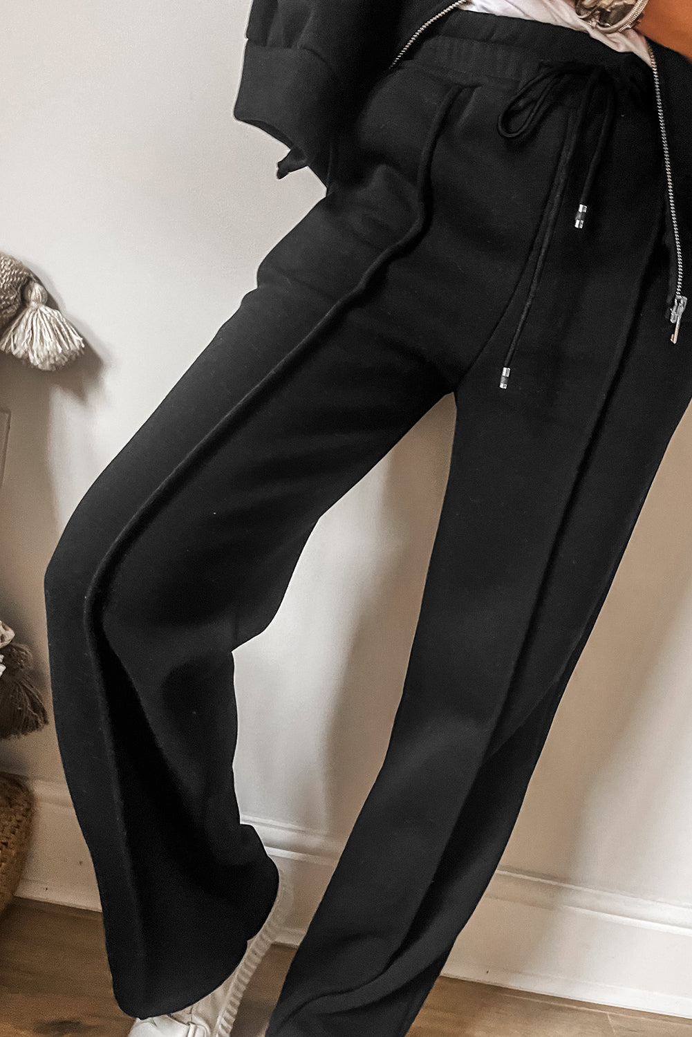 Black Solid Seamed Zipper Jacket and Drawstring Waist Pants Set Pant Sets JT's Designer Fashion