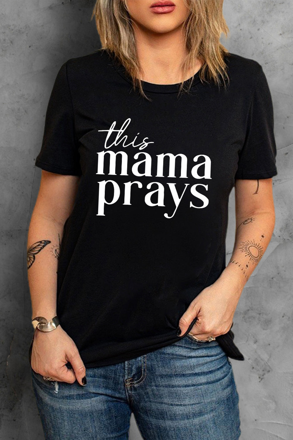 Black This mama prays Graphic Plain Tee Graphic Tees JT's Designer Fashion