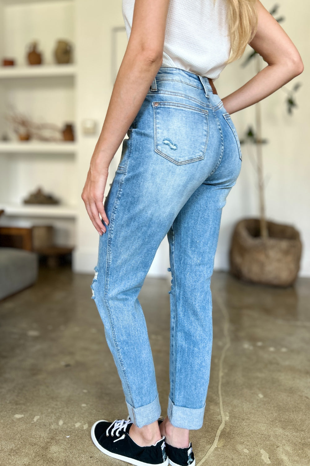 Judy Blue Full Size Distressed Straight Jeans with Patch Pockets Jeans JT's Designer Fashion