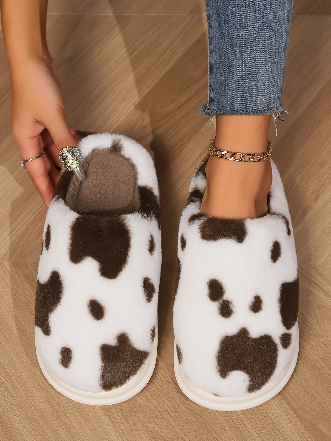 Animal Print Faux Fur Slippers Coffee Brown Slippers JT's Designer Fashion