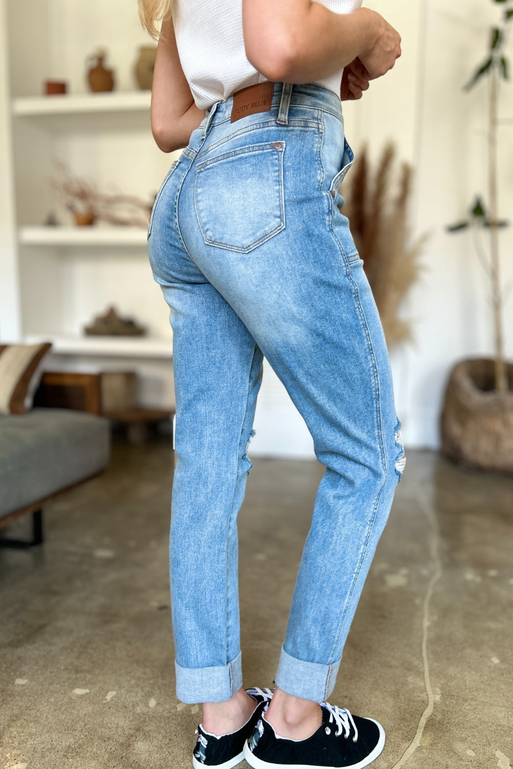 Judy Blue Full Size Distressed Straight Jeans with Patch Pockets Jeans JT's Designer Fashion