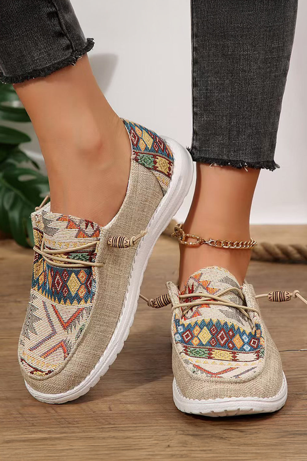 Beige Geometric Lace-up Decor Slip On Shoes Women's Shoes JT's Designer Fashion