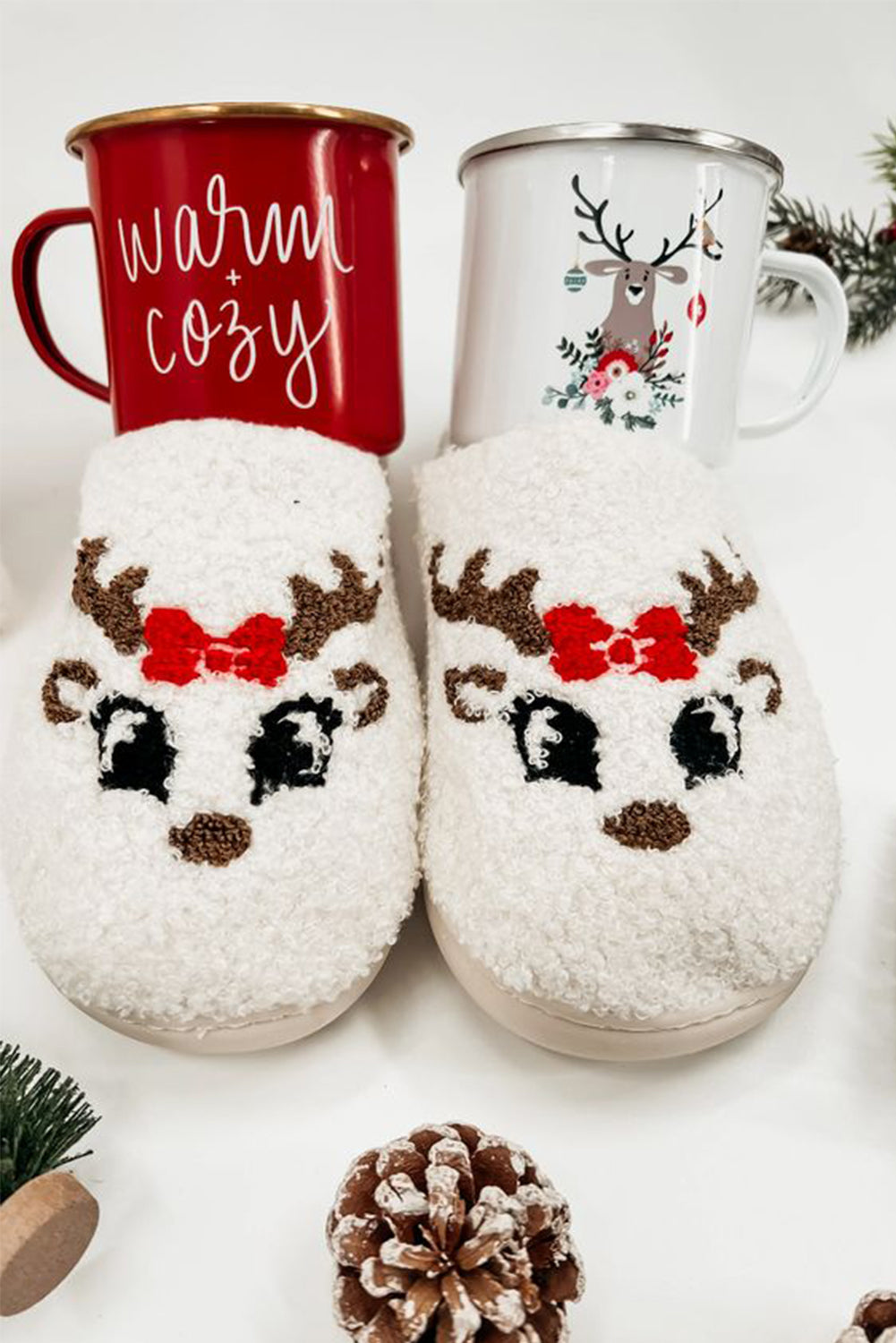 White Christmas Cartoon Pattern Plush Slippers Slippers JT's Designer Fashion