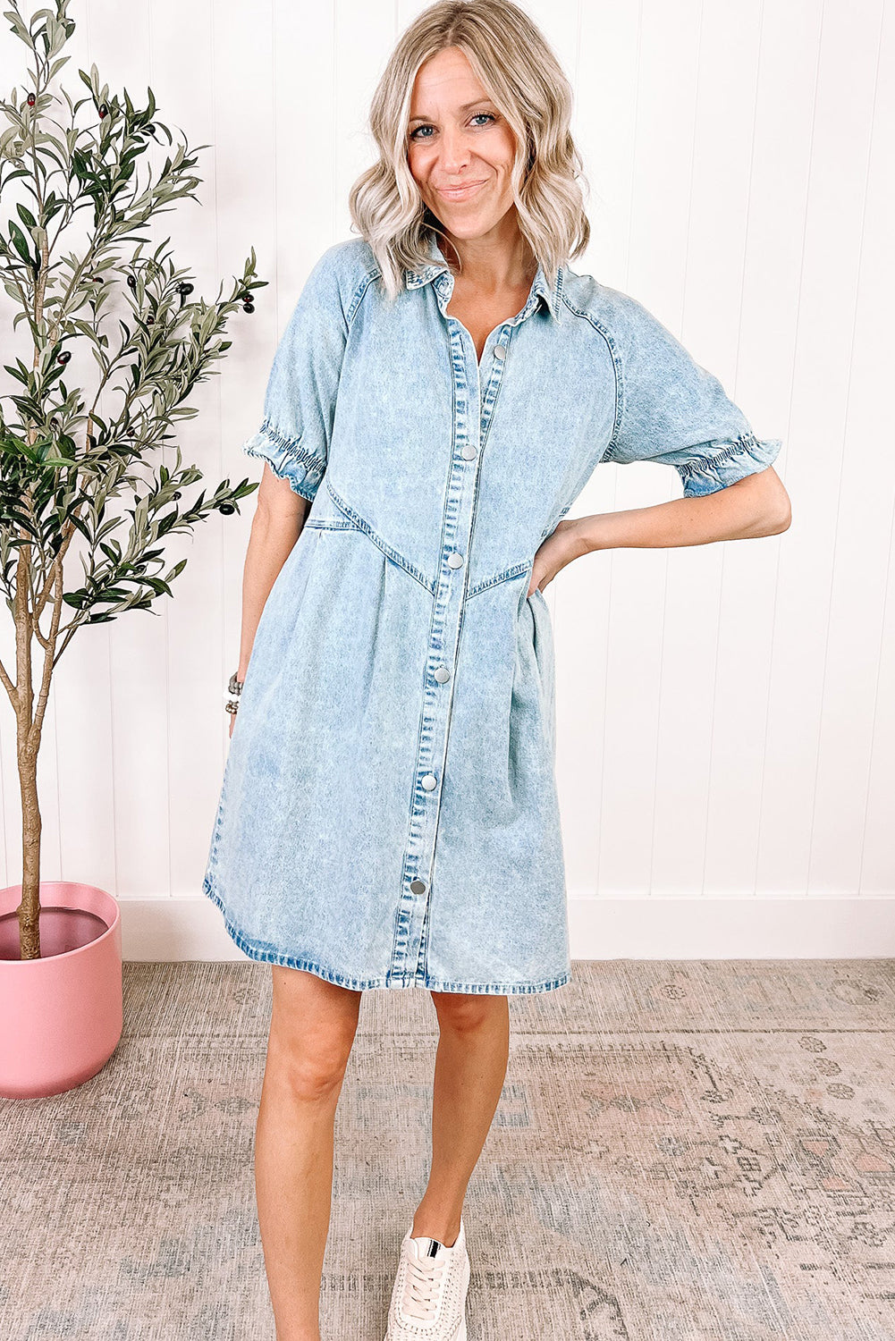 Beau Blue Mineral Wash Ruffled Short Sleeve Buttoned Denim Dress Dresses JT's Designer Fashion