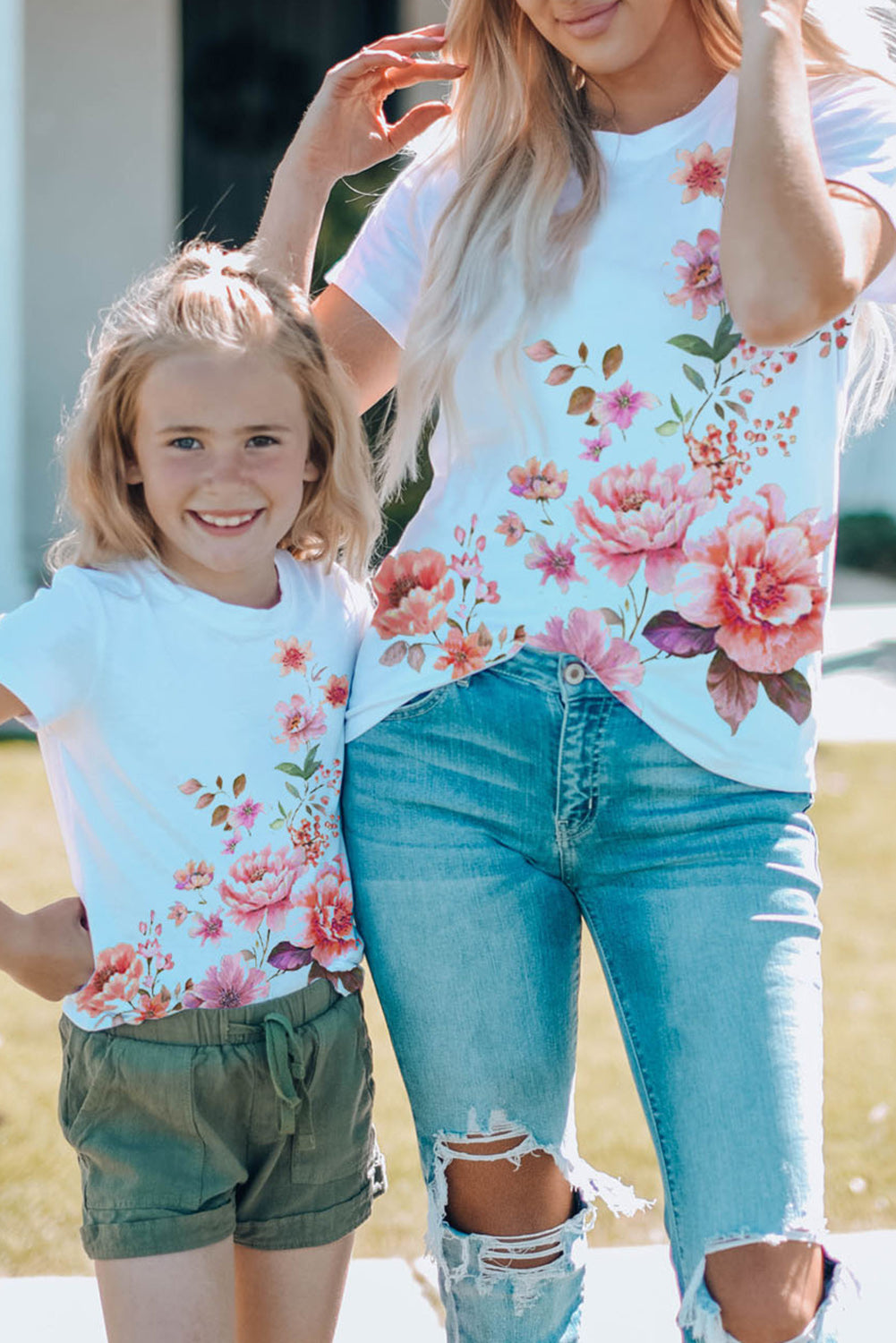 White Mother and Me Floral Print Short Sleeve Girl's T Shirt Family T-shirts JT's Designer Fashion