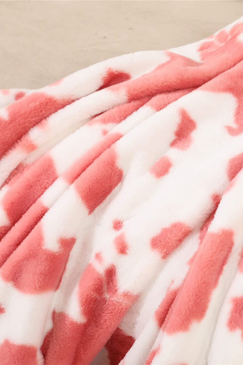 Apricot Powder Cow Print Flannel Blanket 150*200cm Other Accessories JT's Designer Fashion