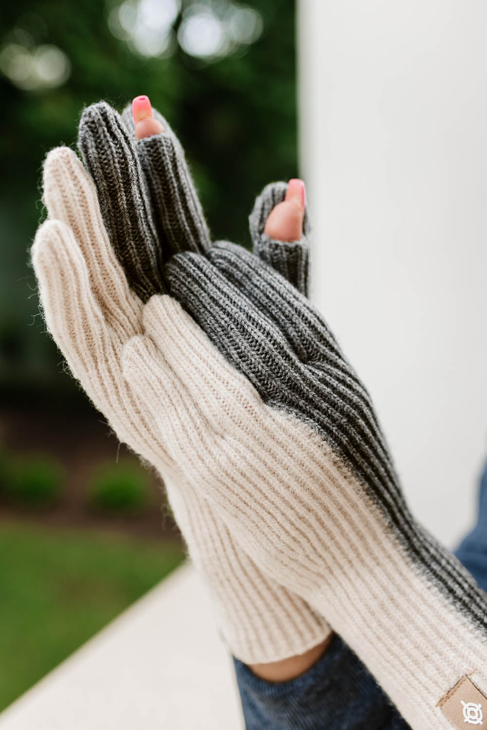 Gray Color Block Knitted Touch Screen Gloves Other Accessories JT's Designer Fashion