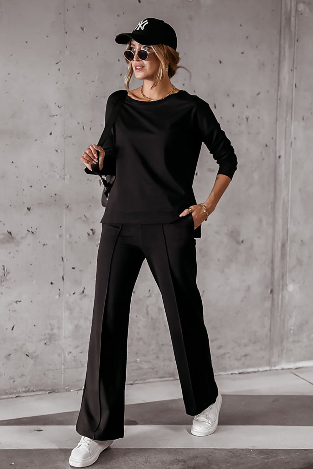 Black Solid Pullover and Seamed Casual Pants Set Bottoms JT's Designer Fashion